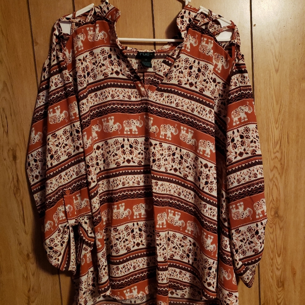 Rue 21 Top